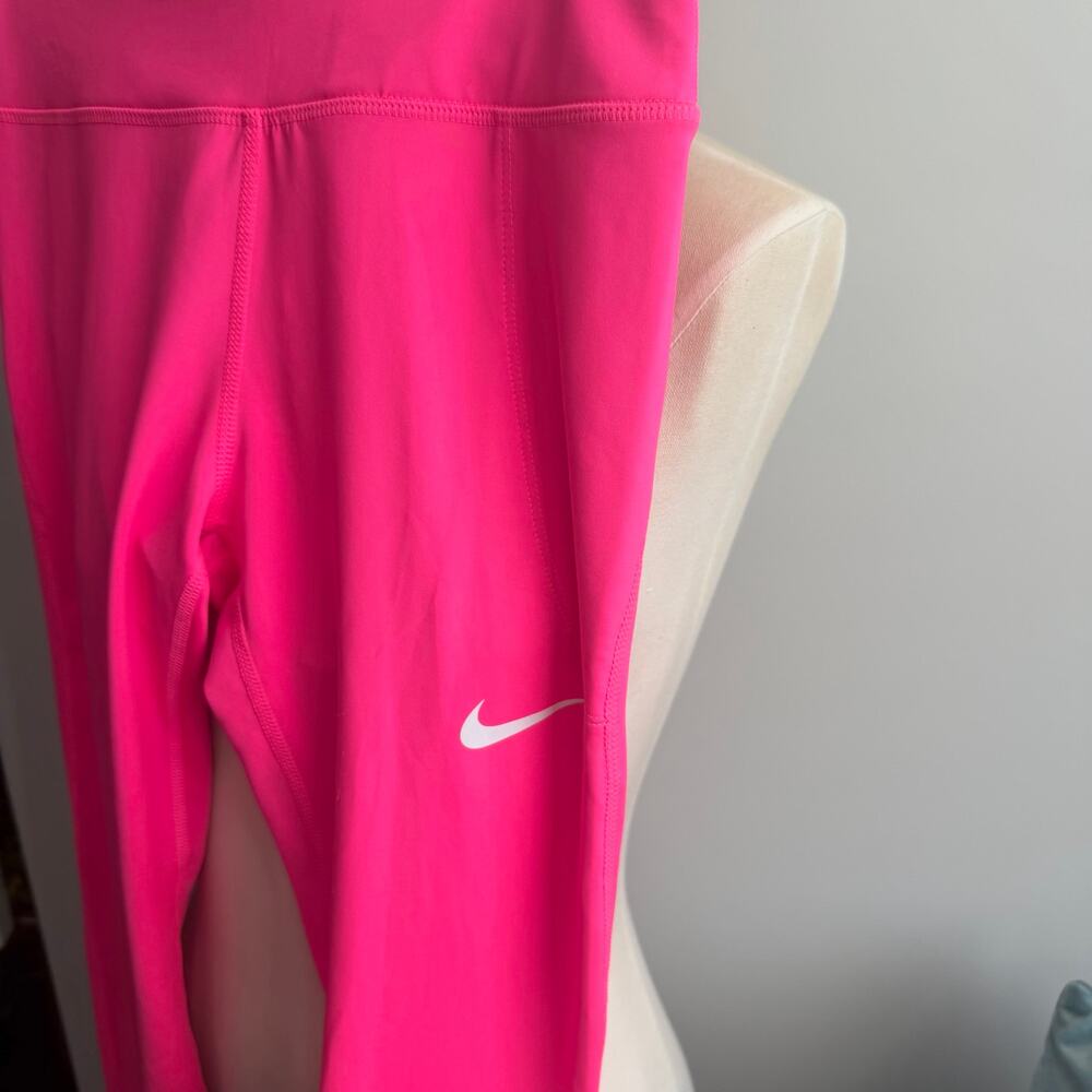 Nike Women's Dri Fit Leggings NWT - Picture 2 of 5